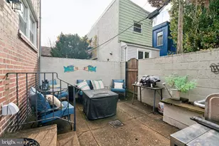 1306 E Columbia, Philadelphia, PA 19125 - Photo 16