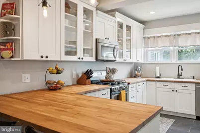 1306 E Columbia, Philadelphia, PA 19125 - Photo 14