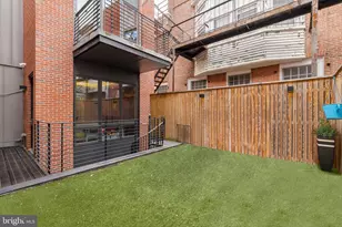 1727 Delancey Pl, Philadelphia, PA 19103 - Photo 22