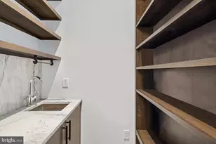 1727 Delancey Pl, Philadelphia, PA 19103 - Photo 10