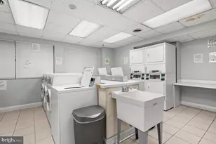 2101 Chestnut St, Philadelphia, PA 19103 - Photo 16