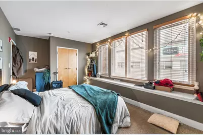 1939 Chestnut Street #2D, Philadelphia, PA 19103 - Photo 18