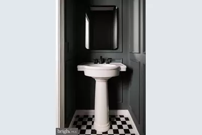 200 S Broad #824, Philadelphia, PA 19102 - Photo 8