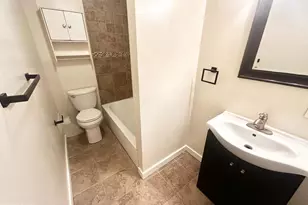 2105 W Seybert St, Philadelphia, PA 19121 - Photo 8