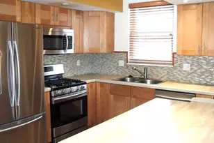 1608 Strahle St, Philadelphia, PA 19152 - Photo 6