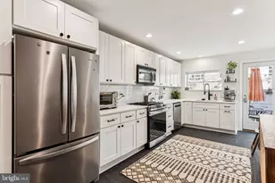 3005 Poplar St, Philadelphia, PA 19130 - Photo 16