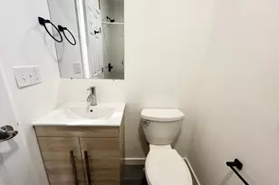 405 S 42nd St, Philadelphia, PA 19104 - Photo 4