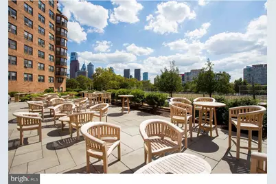 2201 Pennsylvania Avenue #714, Philadelphia, PA 19130 - Photo 22