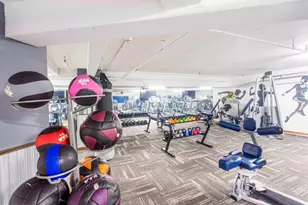 2201 Pennsylvania Ave, Philadelphia, PA 19130 - Photo 18