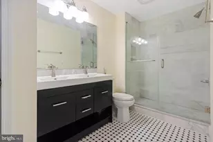 2129 Walnut St, Philadelphia, PA 19103 - Photo 4