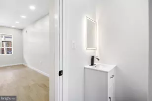 2437 S Beulah St, Philadelphia, PA 19148 - Photo 24