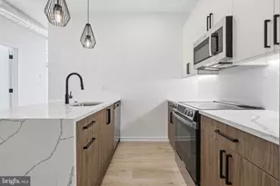 203 S 13th St, Philadelphia, PA 19107 - Photo 6