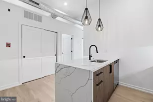 203 S 13th St, Philadelphia, PA 19107 - Photo 4