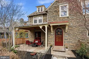 7807 Winston Rd, Philadelphia, PA 19118 - Photo 2