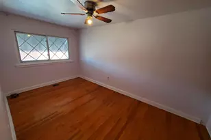 2837 Bittern Pl, Philadelphia, PA 19142 - Photo 10