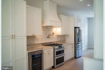 1911 S 12th Street, Philadelphia, PA 19148 - Photo 10