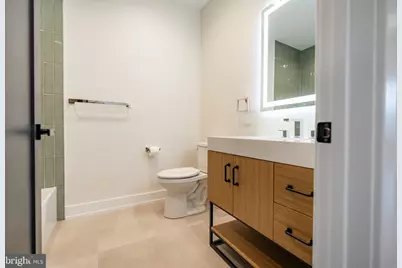 1911 S 12th Street, Philadelphia, PA 19148 - Photo 26