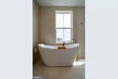 1911 S 12th Street, Philadelphia, PA 19148 - Photo 68