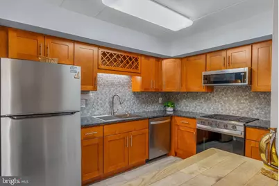 63101 Delaire Landing Road #101, Philadelphia, PA 19114 - Photo 8