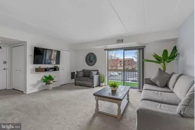 63101 Delaire Landing Road #101, Philadelphia, PA 19114 - Photo 4