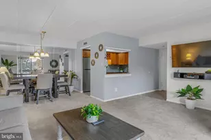 63101 Delaire Landing Rd, Philadelphia, PA 19114 - Photo 2