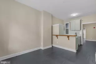 2137 S 15th St, Philadelphia, PA 19145 - Photo 4