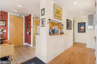 214 New Street #C, Philadelphia, PA 19106 - Photo 14