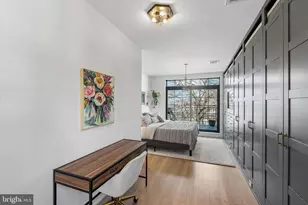 617 S Bambrey St, Philadelphia, PA 19146 - Photo 24