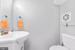 1877 Sanford St, Philadelphia, PA 19116 - Photo 24