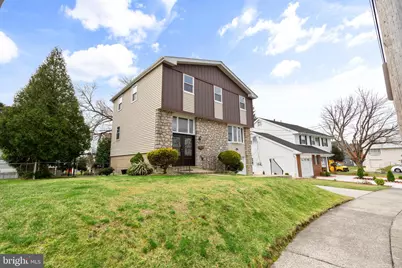 1877 Sanford Street, Philadelphia, PA 19116 - Photo 2