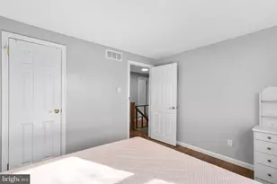 1877 Sanford St, Philadelphia, PA 19116 - Photo 12