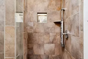 1 Queen St, Philadelphia, PA 19147 - Photo 24