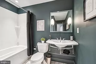 1704 Rodman St, Philadelphia, PA 19146 - Photo 16