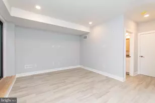 812 N Uber St, Philadelphia, PA 19130 - Photo 14