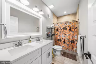 4736 Sheldon St, Philadelphia, PA 19127 - Photo 4