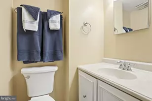 10228 Murty Ln, Philadelphia, PA 19116 - Photo 14