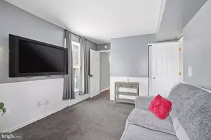 10228 Murty Ln, Philadelphia, PA 19116 - Photo 12