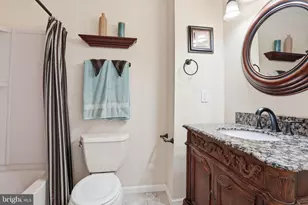 10228 Murty Ln, Philadelphia, PA 19116 - Photo 24