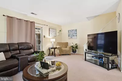 10228 Murty Lane, Philadelphia, PA 19116 - Photo 4