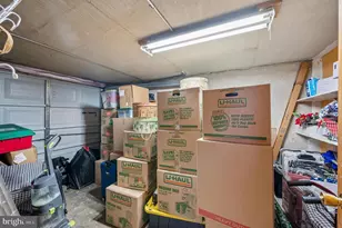 517 Parnell Pl, Philadelphia, PA 19144 - Photo 24