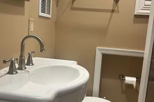 2417 S Rosewood St, Philadelphia, PA 19145 - Photo 32