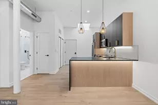 203 S 13th St, Philadelphia, PA 19107 - Photo 6