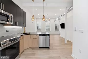 203 S 13th St, Philadelphia, PA 19107 - Photo 2