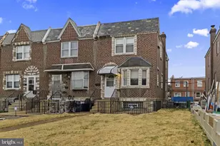 2135 Brighton St, Philadelphia, PA 19149 - Photo 2