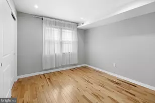 126 Tasker St, Philadelphia, PA 19148 - Photo 18