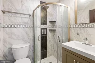 126 Tasker St, Philadelphia, PA 19148 - Photo 30
