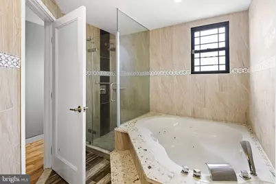 126 Tasker Street, Philadelphia, PA 19148 - Photo 32