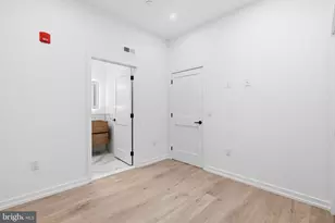 1232 Chancellor St, Philadelphia, PA 19107 - Photo 14