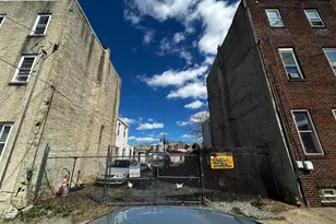 2027 E Stella St, Philadelphia, PA 19134 - Photo 1