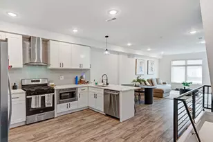 1931 Colonial St, Philadelphia, PA 19138 - Photo 6